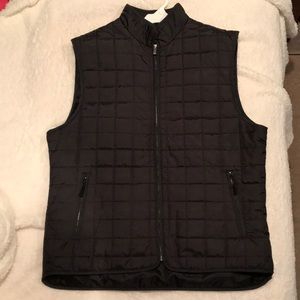 NWT Men’s Quilted Vest
